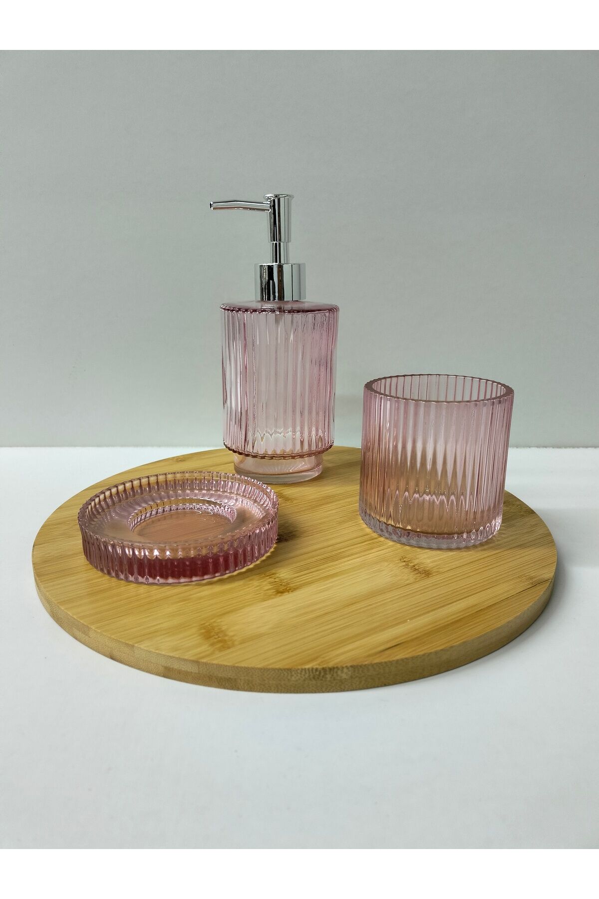 RENKLİ 3 PARÇA CAM BANYO SETİ Pembe