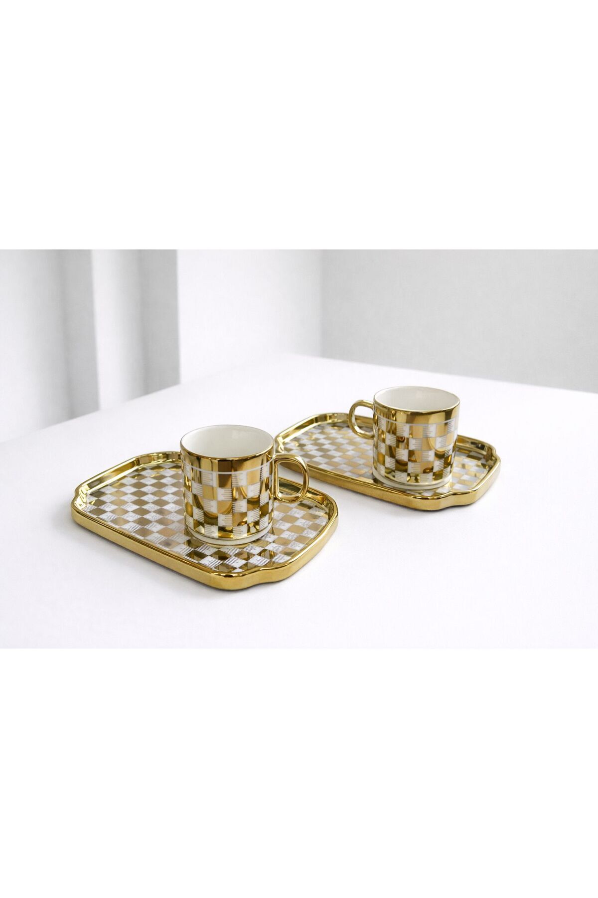 ACAR MARKA PORSELEN TEPSİLİ 2Lİ FİNCAN SET (TEPSİ 18CM ) Altın